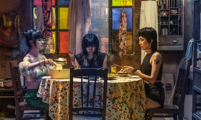 Mỹ nh&acirc;n quyến rũ nhất Thanh S&oacute;i: L&agrave; Harley Quinn của Ng&ocirc; Thanh V&acirc;n, nổi bật với thời trang kh&aacute;c biệt - Ảnh 2.