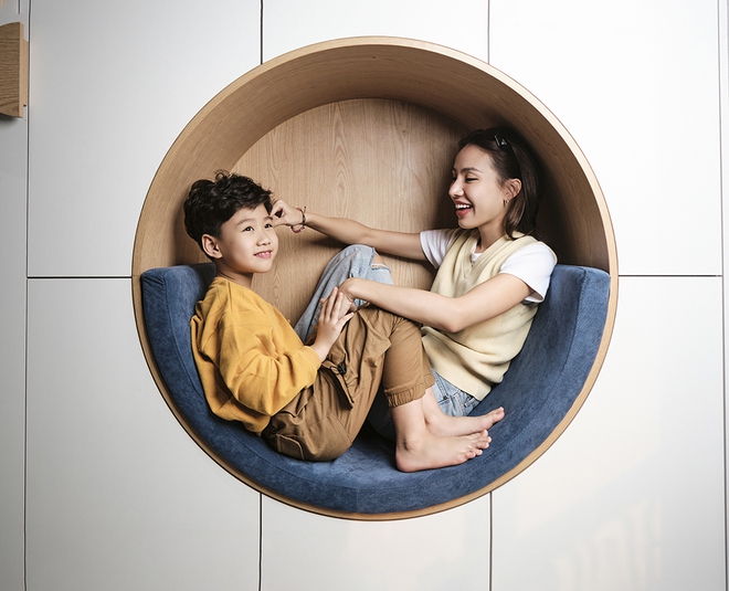 Ph&ograve;ng ngủ với &yacute; tưởng &ldquo;kh&aacute;m ph&aacute; vũ trụ&rdquo; của con trai Gigi Hương Giang đ&iacute;ch thị l&agrave; căn ph&ograve;ng trong mơ của mọi đứa trẻ - Ảnh 2.