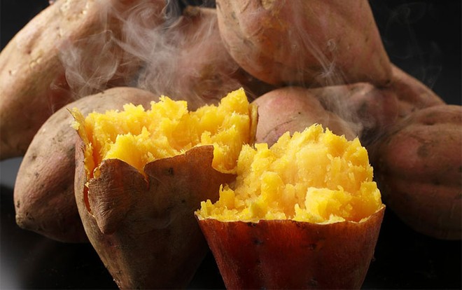 5 loại rau củ c&oacute; t&aacute;c dụng chống l&atilde;o h&oacute;a, nu&ocirc;i dưỡng l&agrave;n da tỏa s&aacute;ng từ b&ecirc;n trong - Ảnh 5.