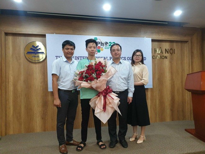 Nam sinh Bắc Ninh giành Huy chương Olympic Vật lý: Nỗ lực rồi quả ngọt sẽ tới - Ảnh 1.