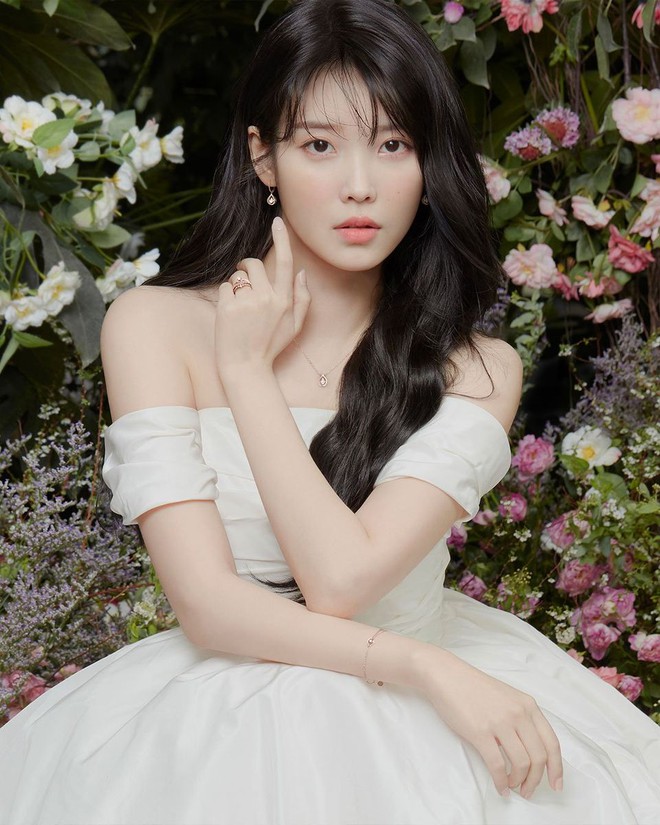 iu-for-jestina-2022-ss-campaign-commercial-photoshoot-1-16724759659191950063995.jpg