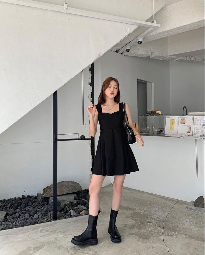 10 bộ đồ cực xinh cho chị em H&agrave; Nội - S&agrave;i G&ograve;n đi chơi Tết Dương lịch - Ảnh 7.