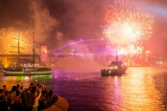 Pháo hoa mừng năm mới 2023 bừng sáng Sydney - Úc - Ảnh 3.