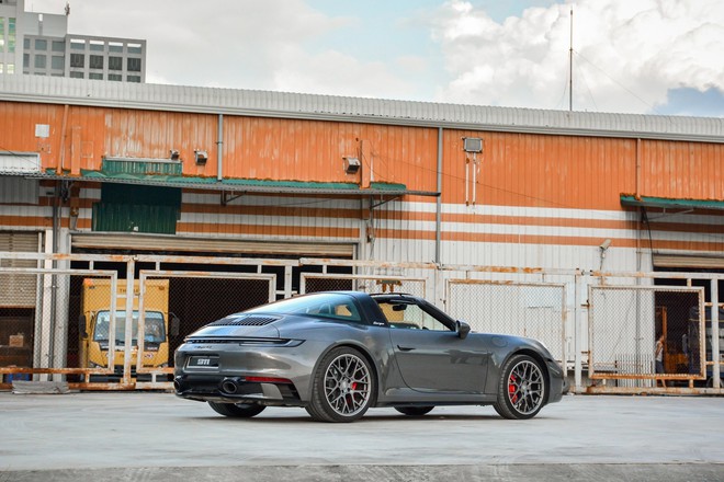 Porsche 911 - Biểu tượng kh&oacute; lật đổ - Ảnh 4.