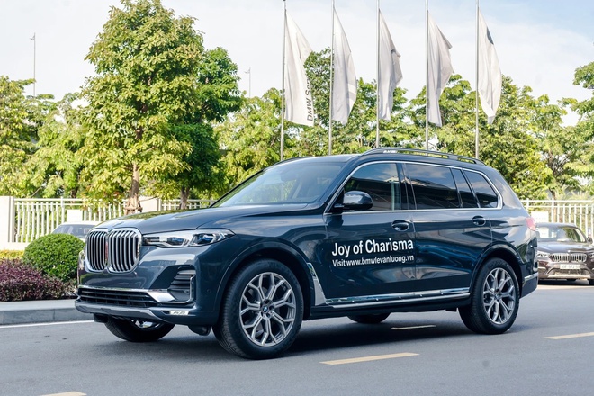 BMW X7 tạo bất ngờ ở hạng mục Hàng ghế sau xe sang 2022 - Ảnh 2.