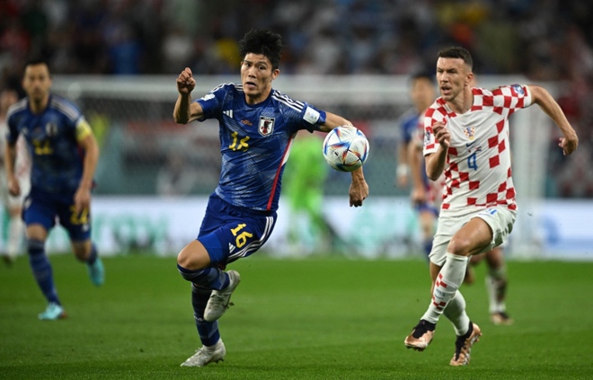 Thủ môn đẩy 3 quả luân lưu, Croatia loại Nhật Bản - Ảnh 1.