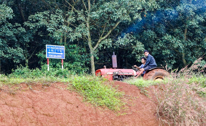 Toàn cảnh cao tốc Dầu Giây - Phan Thiết đang gấp rút thi công để thông xe - Ảnh 10.