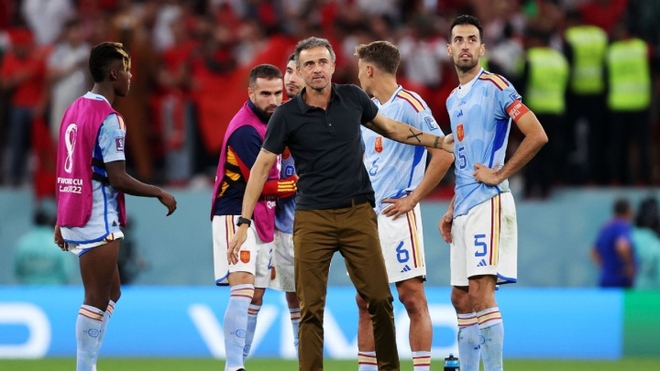 Tây Ban Nha sa thải HLV Luis Enrique - Ảnh 1.