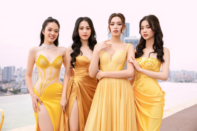 Đỗ Thị Hà khoe chân dài 1,1 m cùng top 3 Người đẹp tài năng Hoa hậu Việt Nam 2022 - Ảnh 1.