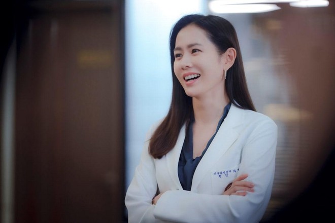 Lộ hint Hyun Bin từng l&ecirc;n phim trường thăm Son Ye Jin, c&ograve;n dẫn theo cả vật b&aacute;u để ủng hộ vợ tương lai? - Ảnh 5.