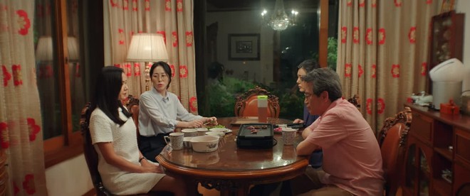 Mới tập 2 Tuổi 39 m&agrave; đ&atilde; c&oacute; người bỏ mạng, l&agrave; ai m&agrave; Son Ye Jin kh&oacute;c cạn cả nước mắt? - Ảnh 4.