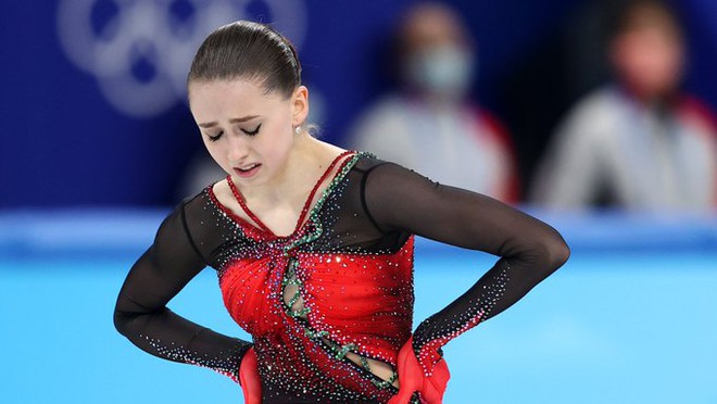 Chủ tịch IOC khó chịu khi chứng kiến nữ VĐV Olympic 15 tuổi vừa thi đấu vừa khóc: Họ quá vô cảm - Ảnh 5.