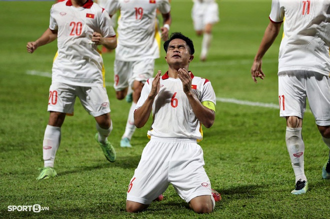 U23 Việt Nam nhận thưởng 300 triệu đồng sau khi nhấn ch&igrave;m U23 Singapore 7-0 - Ảnh 1.
