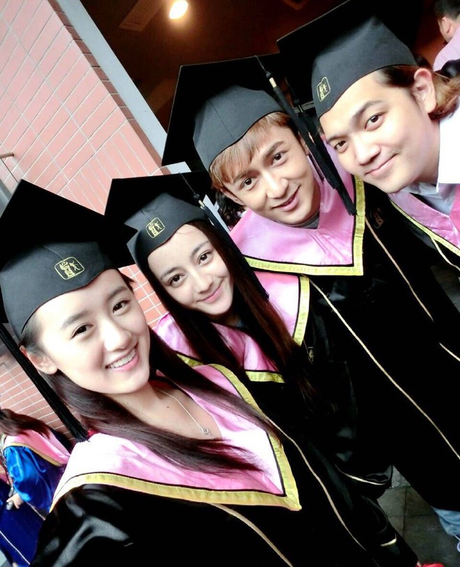 D&ugrave; l&agrave; mỹ nh&acirc;n hạng A Cbiz nhưng Nhiệt Ba kh&ocirc;ng được xếp v&agrave;o h&agrave;ng hoa kh&ocirc;i lớp đại học, xem ảnh l&agrave; biết l&yacute; do v&igrave; sao - Ảnh 5.