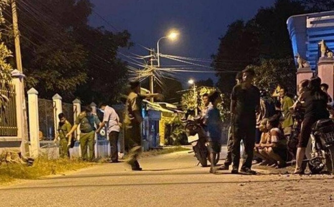 C&agrave; Mau: Một c&aacute;n bộ bị ch&eacute;m trọng thương khi l&agrave;m nhiệm vụ - Ảnh 1.