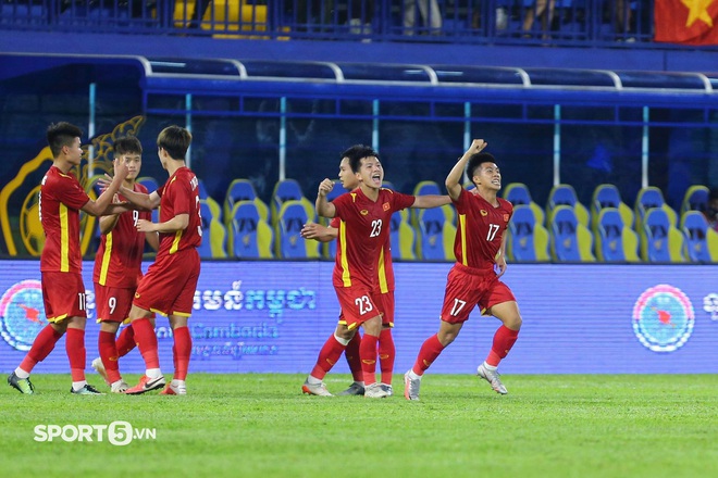 Đối mặt nghịch cảnh, U23 Việt Nam vẫn hạ đẹp Thái Lan để hiên ngang tiến vào bán kết giải Đông Nam Á - Ảnh 6.