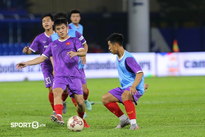 Đối mặt nghịch cảnh, U23 Việt Nam vẫn hạ đẹp Thái Lan để hiên ngang tiến vào bán kết giải Đông Nam Á - Ảnh 12.