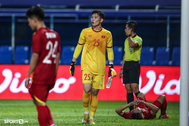 PV Campuchia: “Đừng chỉ trích U23 Việt Nam, U23 Thái Lan nếu dẫn trước cũng câu giờ thôi - Ảnh 2.