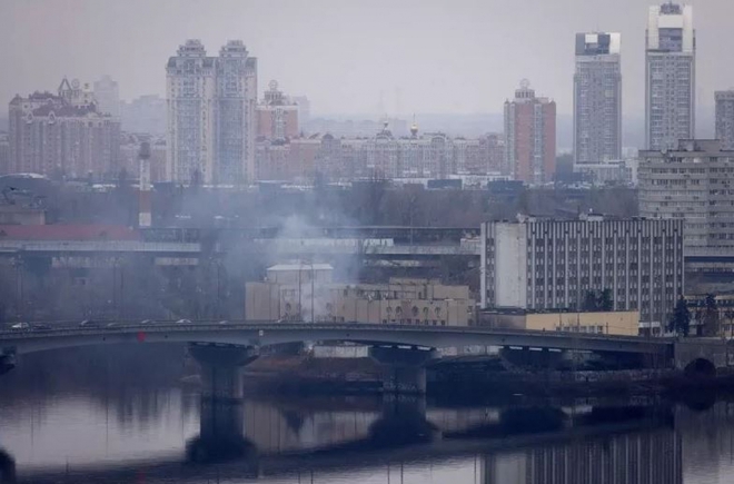 Quan chức Mỹ: Thủ đô Kiev sẽ thất thủ trong 96 giờ tới - Ảnh 1.