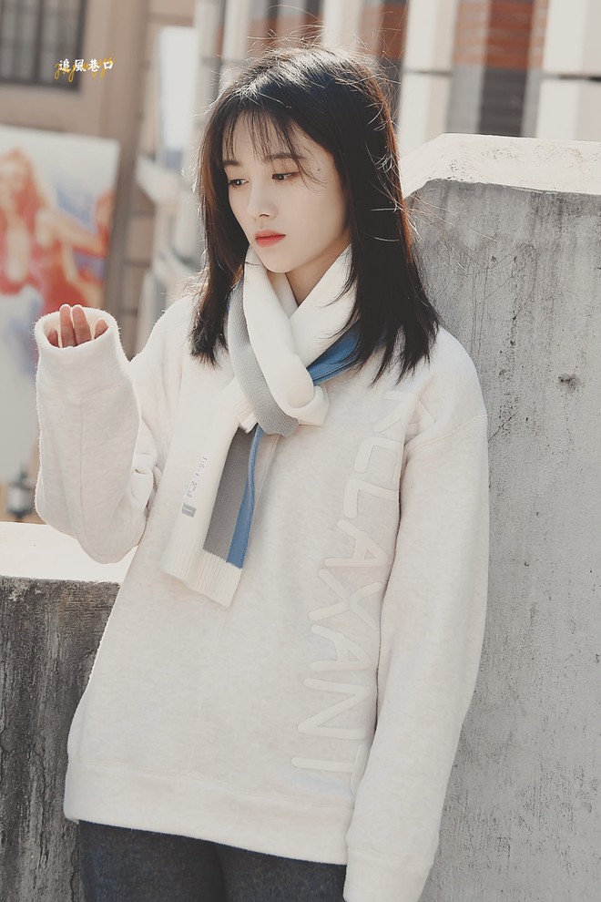 Từng c&oacute; C&uacute;c Tịnh Y đẹp kh&ocirc;ng hề giả tr&acirc;n vầy đ&acirc;y: Nhan sắc nhẹ nh&agrave;ng, thuần khiết bỏ xa c&ocirc;ng ch&uacute;a Hoan Thụy cả thước! - Ảnh 2.