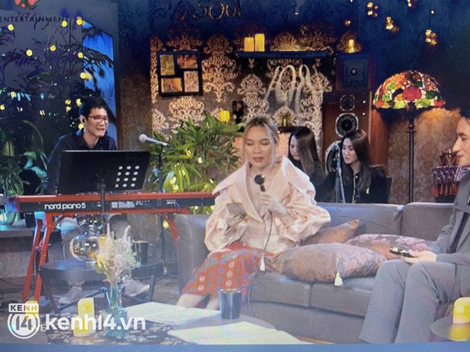 Mỹ T&acirc;m đ&aacute;nh &uacute;p với ca kh&uacute;c mới toanh s&aacute;ng t&aacute;c bởi Phan Mạnh Quỳnh, nghe xong muốn xem MV liền! - Ảnh 1.