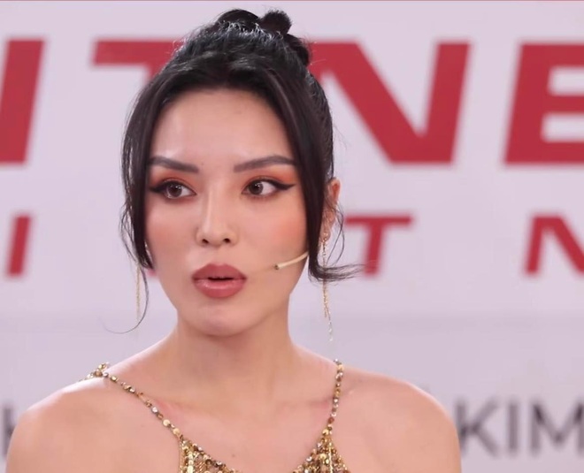 Kỳ Duyên phật ý khi bị thí sinh Hoa hậu so sánh một câu với Minh Tú - Ảnh 5.