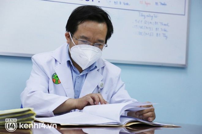 Chuyện của nữ b&aacute;c sĩ ở khoa kh&ocirc;ng ngủ: Sự sống v&agrave; c&aacute;i chết g&oacute;i gọn trong 2 tiếng y&ecirc;u thương - Ảnh 13.