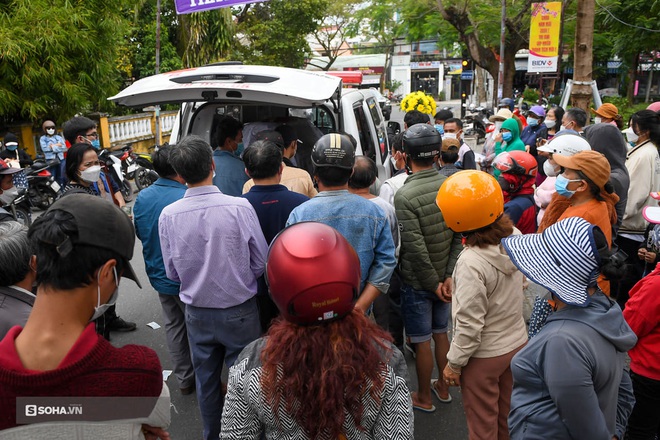 Bố thiếu nữ tử nạn trong vụ ch&igrave;m ca n&ocirc;: Cảm ơn b&agrave; con Hội An, bố con t&ocirc;i về đ&acirc;y - Ảnh 7.