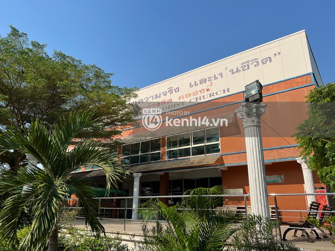 Độc quyền từ Th&aacute;i Lan: H&eacute; lộ cận cảnh nơi nữ diễn vi&ecirc;n Chiếc L&aacute; Bay an nghỉ v&agrave; diễn ra tang lễ - Ảnh 4.