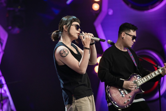 Phương Thanh bất ngờ giới thiệu 2 con trai tr&ecirc;n s&oacute;ng truyền h&igrave;nh - Ảnh 8.