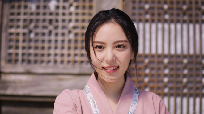 Tạo h&igrave;nh kh&oacute; hiểu nhất phim H&agrave;n 2022: Cổ trang m&agrave; kẻ m&agrave;y, kẻ mắt sắc lẹm thế n&agrave;y th&igrave; chết dở rồi! - Ảnh 2.