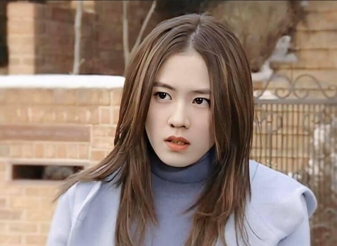 Tròn 21 năm từ ngày Son Ye Jin debut, netizen đào mộ phim đầu tay của chị đẹp: Visual đỉnh thế này hot là phải thôi - Ảnh 2.