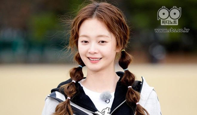 Sự thật về chiếc bánh kem làm rộ tin Jeon So Min rời Running Man - Ảnh 1.