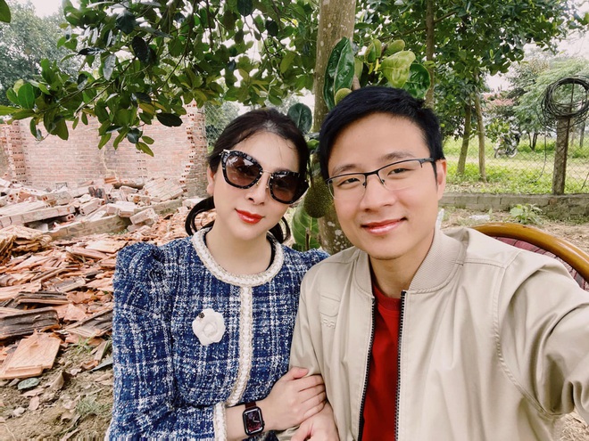 Trầm trồ ngắm b&ecirc;n trong biệt thự triệu đ&ocirc; của Qu&aacute;n qu&acirc;n Olympia L&ecirc; Vũ Ho&agrave;ng ở trời T&acirc;y - Ảnh 1.