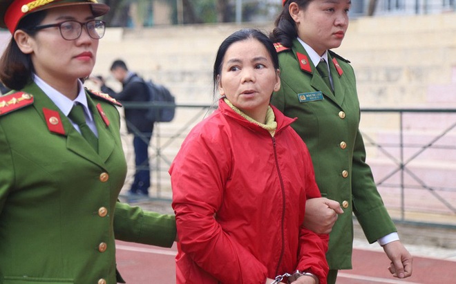 Nữ bị cáo Bùi Thị Kim Thu trong vụ nữ sinh giao gà chấn động dư luận ra tù - Ảnh 1.