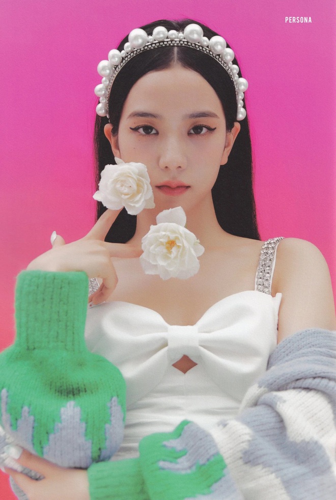 Đụng độ Jisoo, Irene “cưa sừng làm nghé” nhưng vẫn chưa đủ áp đảo chị cả BLACKPINK? - Ảnh 6.