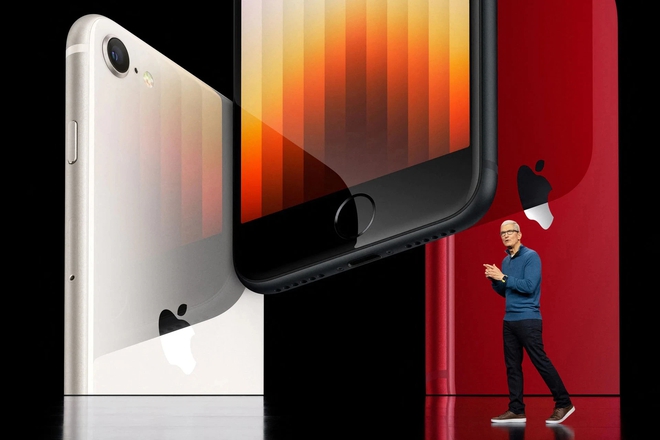 iPhone giá rẻ của Apple đè bẹp flagship Android 30 triệu - Ảnh 1.
