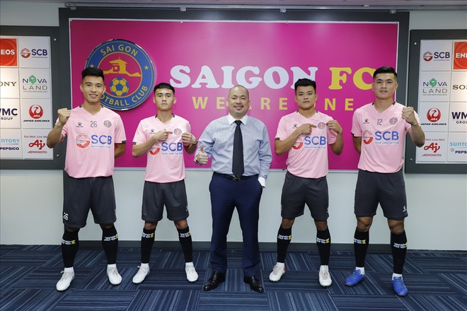 Tiếp bước Công Phượng - Tuấn Anh, 4 cầu thủ trẻ Việt Nam chốt ngày sang Nhật Bản thi đấu - Ảnh 1.