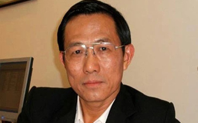 NÓNG: Bắt cựu Thứ trưởng Bộ Y tế Cao Minh Quang - Ảnh 1.