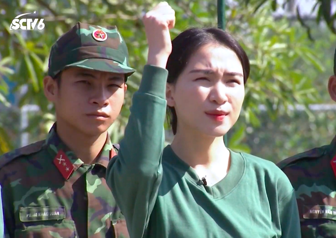 H&ograve;a Minzy th&agrave;nh th&aacute;nh biểu cảm ở Sao Nhập Ngũ: Thở th&ocirc;i cũng buồn cười! - Ảnh 4.