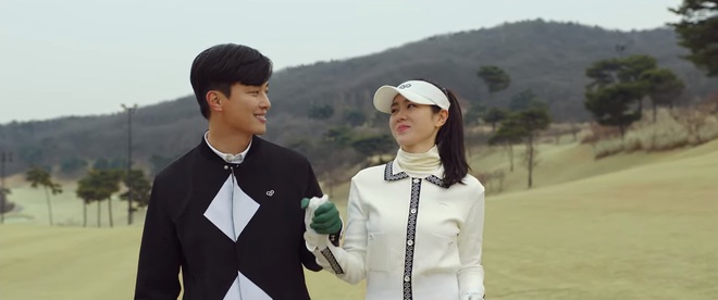 Son Ye Jin chưa g&igrave; đ&atilde; c&oacute; cảnh giường chiếu với trai trẻ, nh&igrave;n chị hạnh ph&uacute;c m&agrave; ghen hộ Hyun Bin lu&ocirc;n! - Ảnh 5.