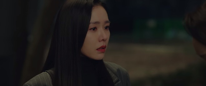 Son Ye Jin chưa g&igrave; đ&atilde; c&oacute; cảnh giường chiếu với trai trẻ, nh&igrave;n chị hạnh ph&uacute;c m&agrave; ghen hộ Hyun Bin lu&ocirc;n! - Ảnh 6.