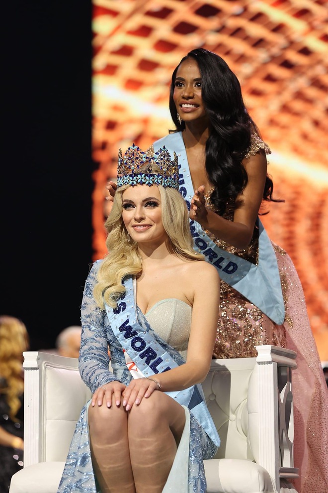 Đỗ H&agrave; nhận x&eacute;t T&acirc;n Miss World: Kh&aacute; đẹp nhưng kh&ocirc;ng nổi bật ở c&aacute;c v&ograve;ng thi phụ n&ecirc;n hơi bất ngờ về kết quả - Ảnh 6.