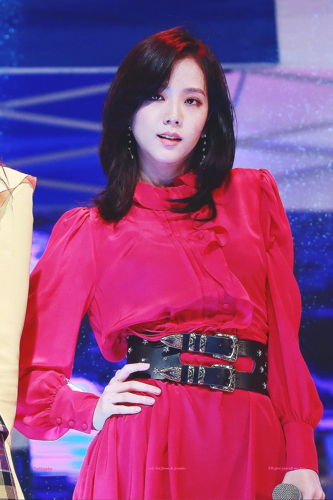 C&aacute;c đệ nhất nhan sắc của Kpop khi cắt t&oacute;c ngang vai: Irene v&agrave; Jisoo c&oacute; qua mặt được t&igrave;nh đầu quốc d&acirc;n? - Ảnh 8.