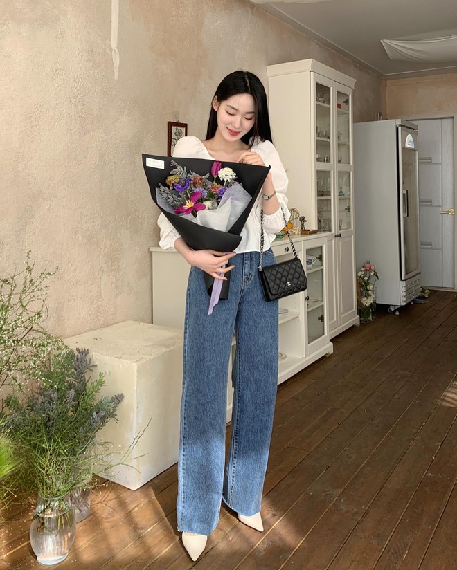 G&aacute;i H&agrave;n sẽ cho chị em biết 4 mẫu quần jeans đang mốt nhất, mua đủ th&igrave; mặc đẹp mọi l&uacute;c mọi nơi - Ảnh 13.