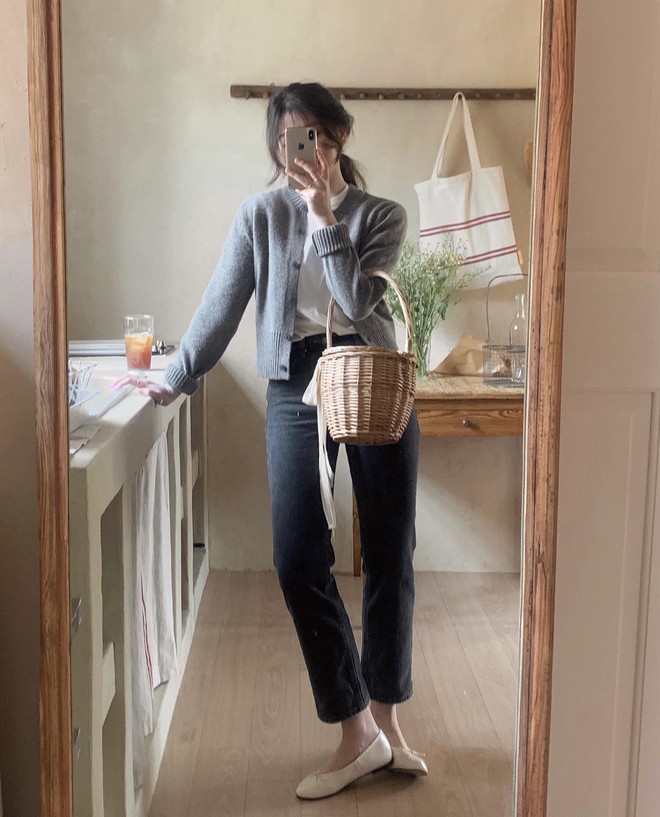G&aacute;i H&agrave;n sẽ cho chị em biết 4 mẫu quần jeans đang mốt nhất, mua đủ th&igrave; mặc đẹp mọi l&uacute;c mọi nơi - Ảnh 9.