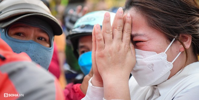 3 ng&agrave;y tang thương ở Hội An: Người ra đi trong ph&uacute;t chốc, nỗi đau m&atilde;i k&eacute;o d&agrave;i - Ảnh 15.