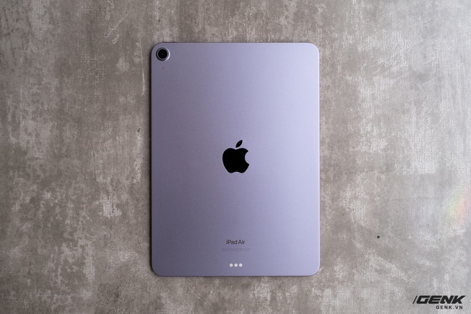 Trên tay iPad Air 5 mới về VN: Bình cũ rượu mới, chip M1 liệu có đáng mua hơn iPad Pro? - Ảnh 4.