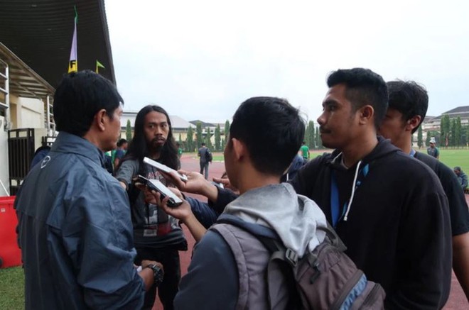 Nh&agrave; b&aacute;o Indonesia: &ldquo;Tuyển Việt Nam rộng cửa đ&aacute;nh bại Oman, Trung Quốc dễ xếp b&eacute;t bảng&rdquo; - Ảnh 2.