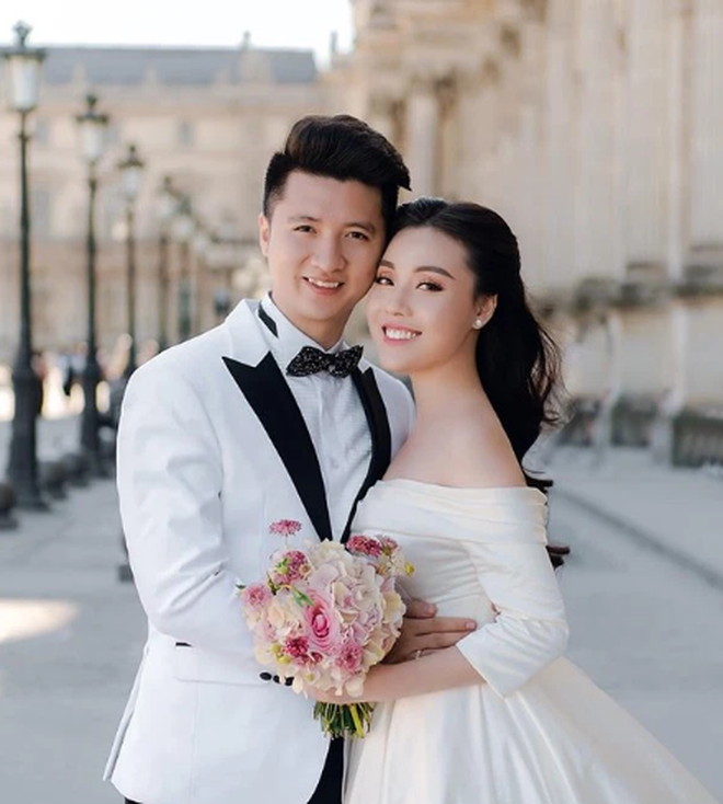 Hễ dính thị phi tày đình là sao Việt lại lên đồ đi chùa, chắp tay nguyện cầu như muốn tìm lại vận may - Ảnh 8. Hễ dính thị phi tày đình là sao Việt lại lên đồ đi chùa, chắp tay nguyện cầu như muốn tìm lại vận may - Ảnh 8.